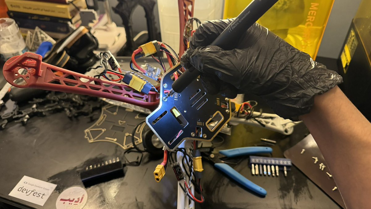 Disassembling the old Hydrae drone frame
